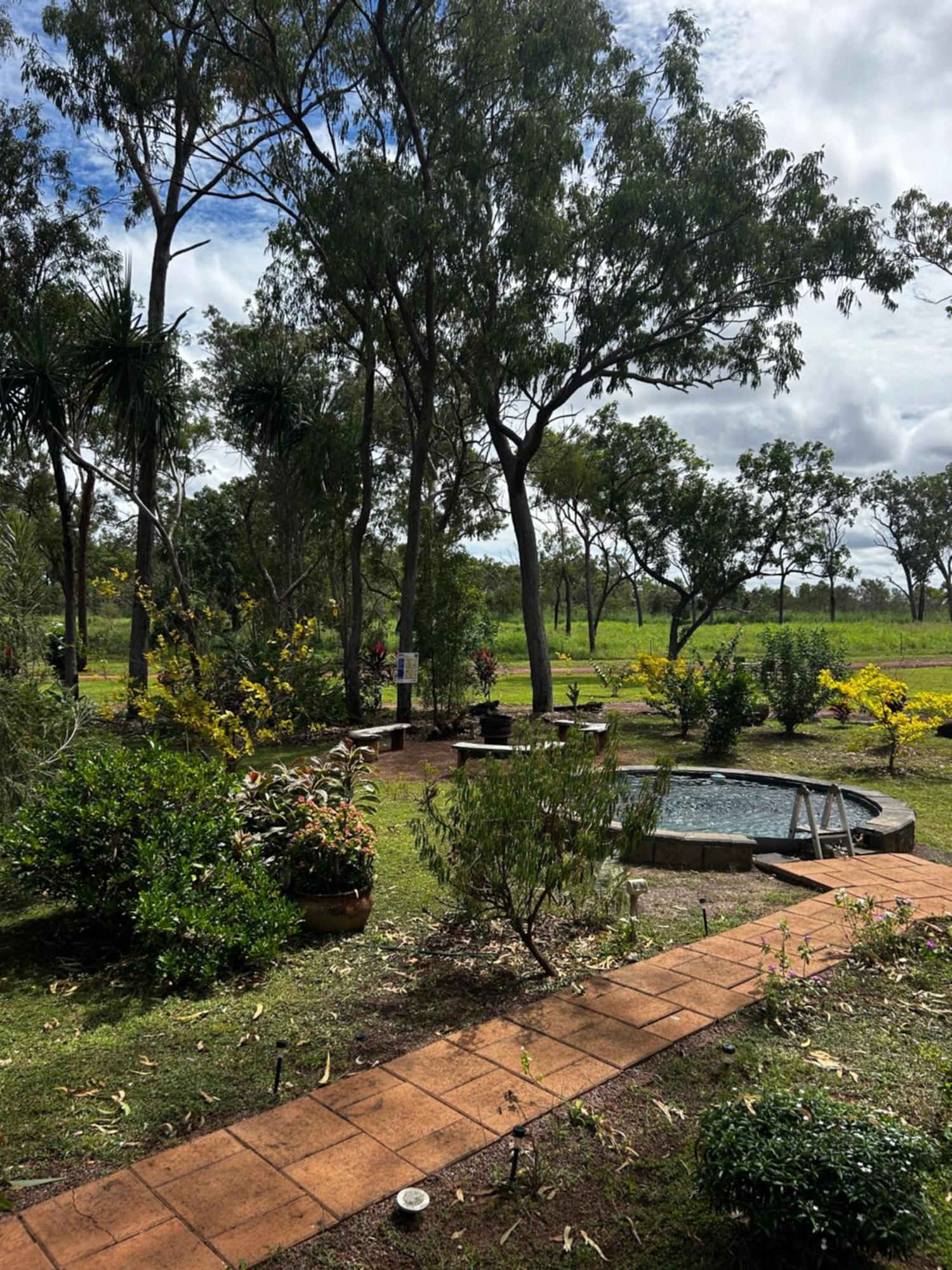 Litchfield Tropical Stay Batchelor Exteriér fotografie