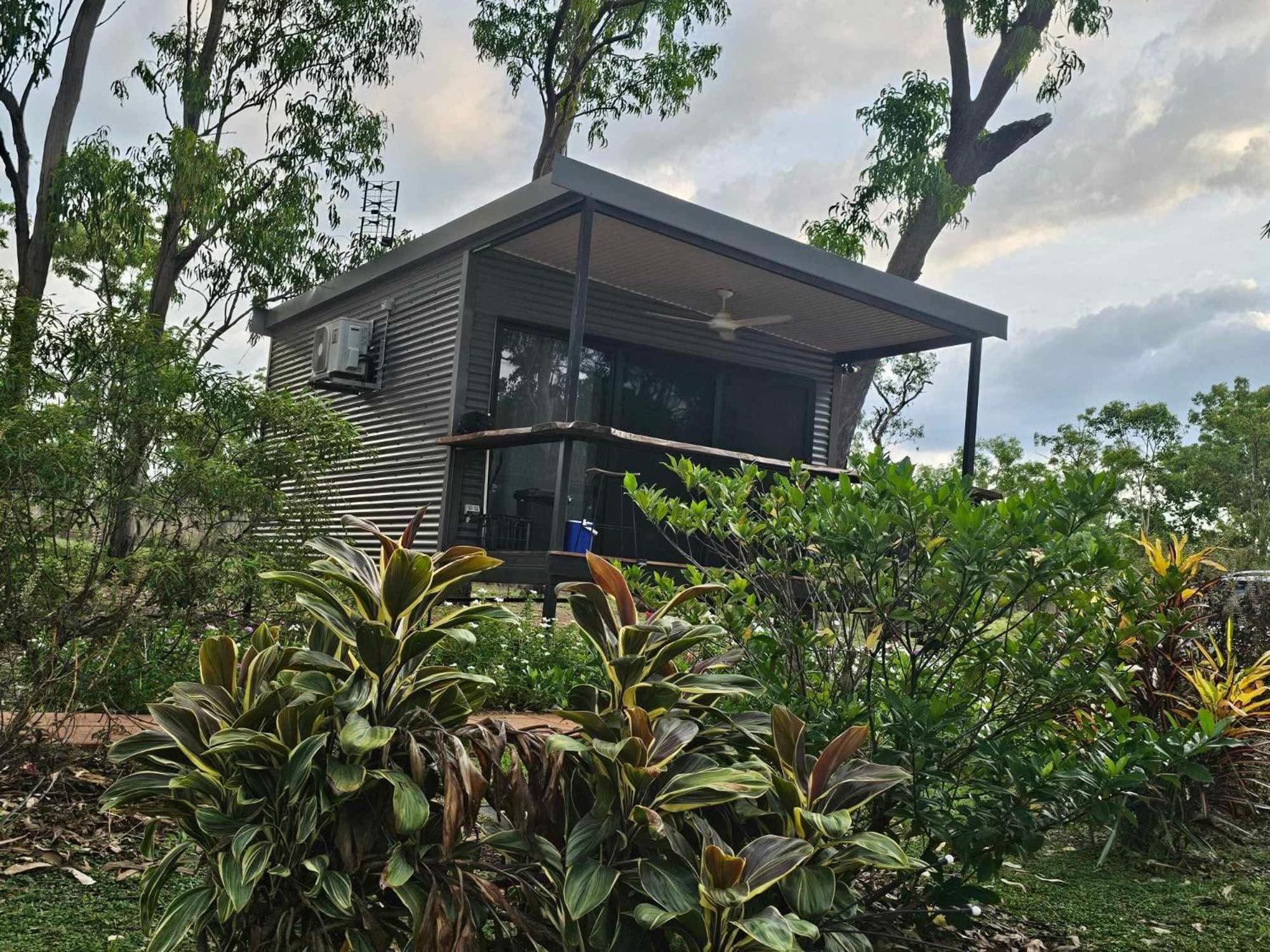 Litchfield Tropical Stay Batchelor Exteriér fotografie