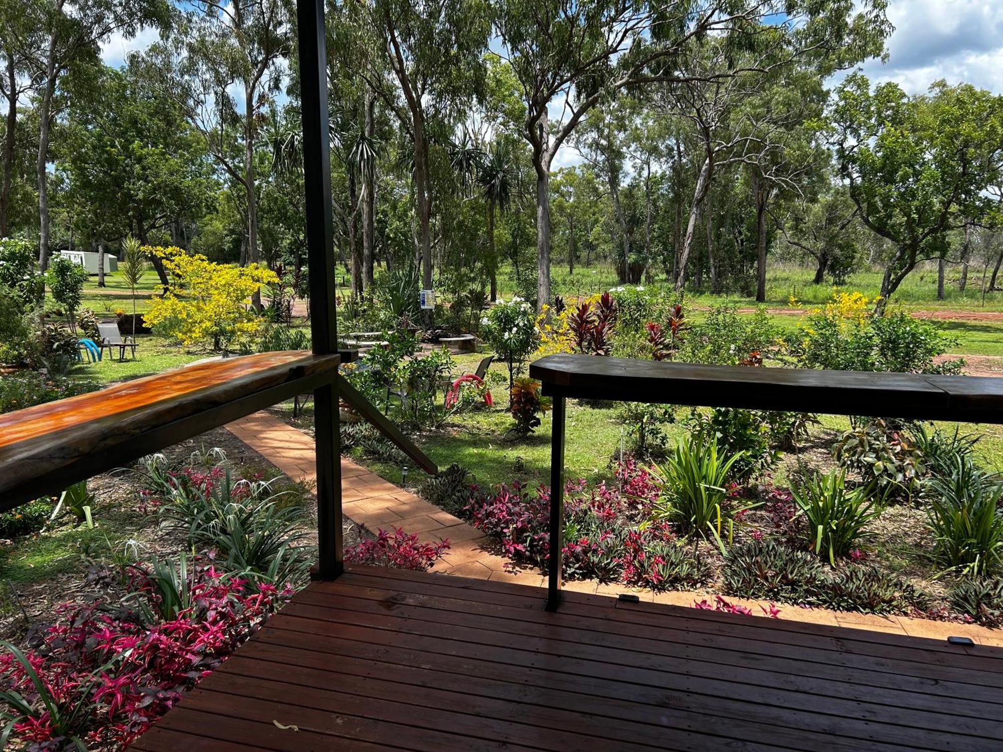 Litchfield Tropical Stay Batchelor Exteriér fotografie